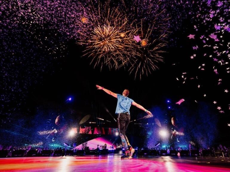 A rekordokat döntő Coldplay turné jövőre Budapestre is eljön!